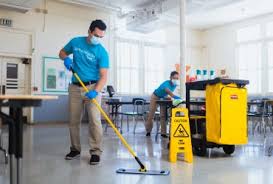 Why Choosing the Right Commercial Cleaning Company in Fresno, CA Matters?